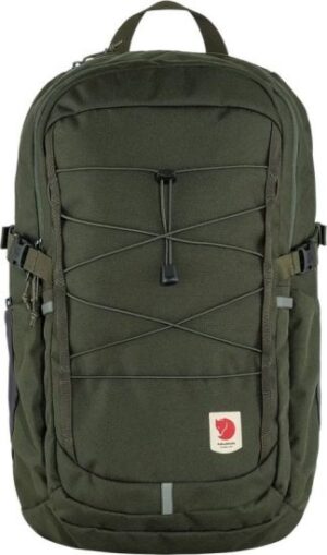 תיק גב בנפח 28 ליטר דגם Kanken Skule מבית Fjallraven - צבע ירוק כהה
