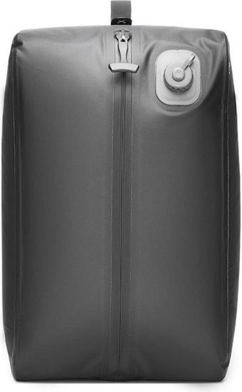 שקית דחיסה 16 ליטר לתיקי גב ומזוודות דגם The Malverin מבית Camel Mountain - צבע שחור